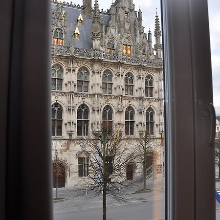 Hotel De Zalm 오우데나르데 외부 사진