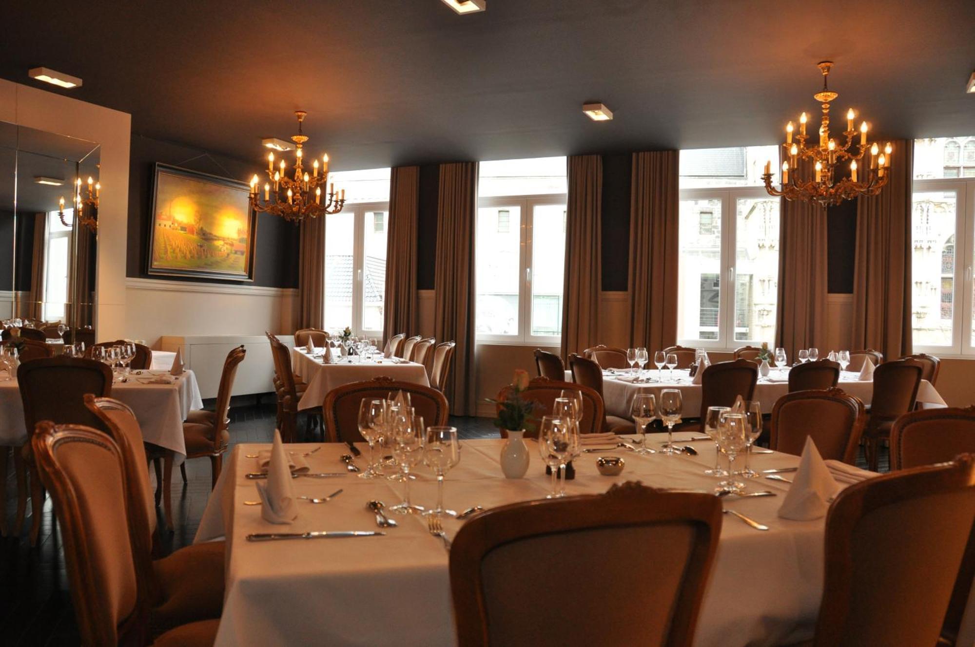 Hotel De Zalm 오우데나르데 외부 사진